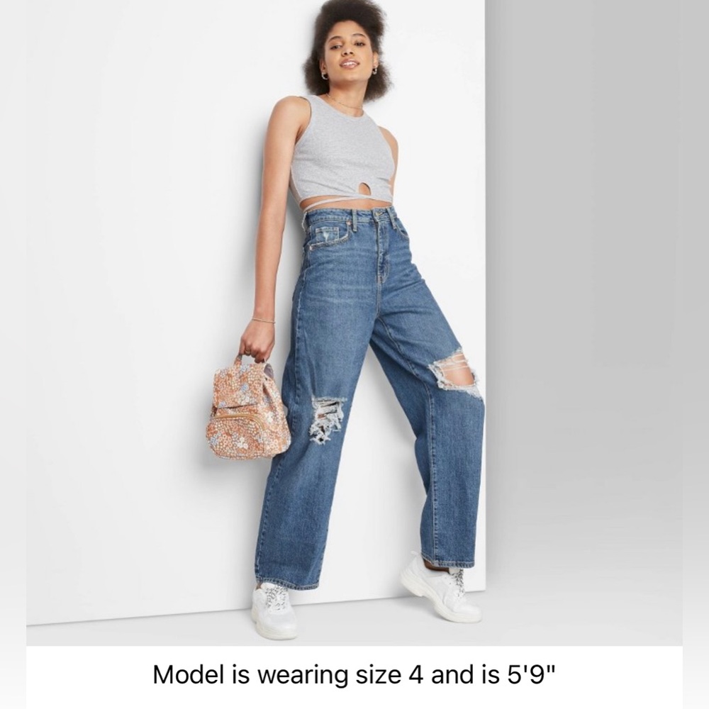 Women’s Super-High Rise Distress Baggy Jeans Size 8